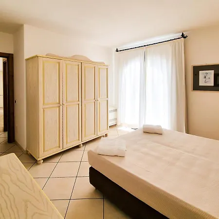 Leberides Apartment La Maddalena  Exterior photo